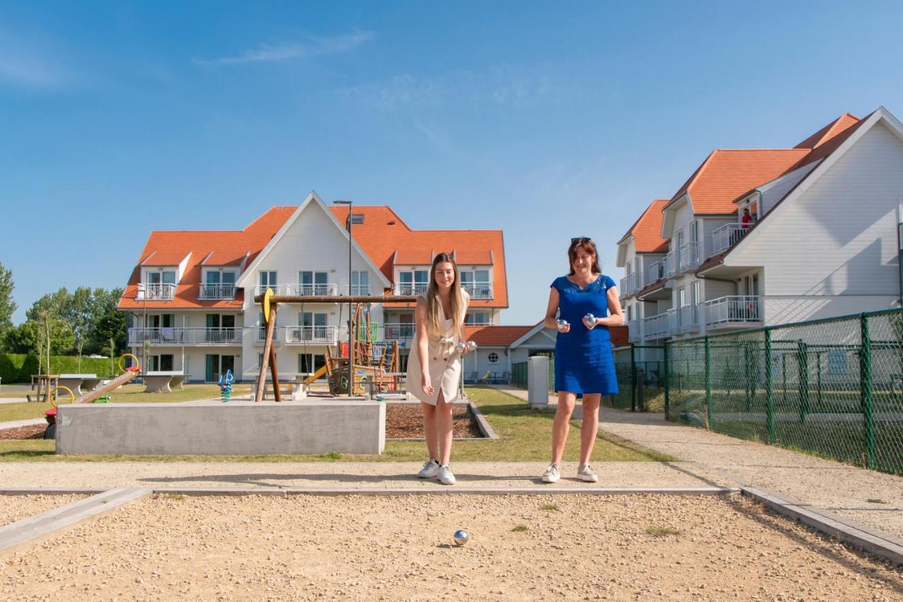 ホテル Ibis Styles ニーウポールト エクステリア 写真
