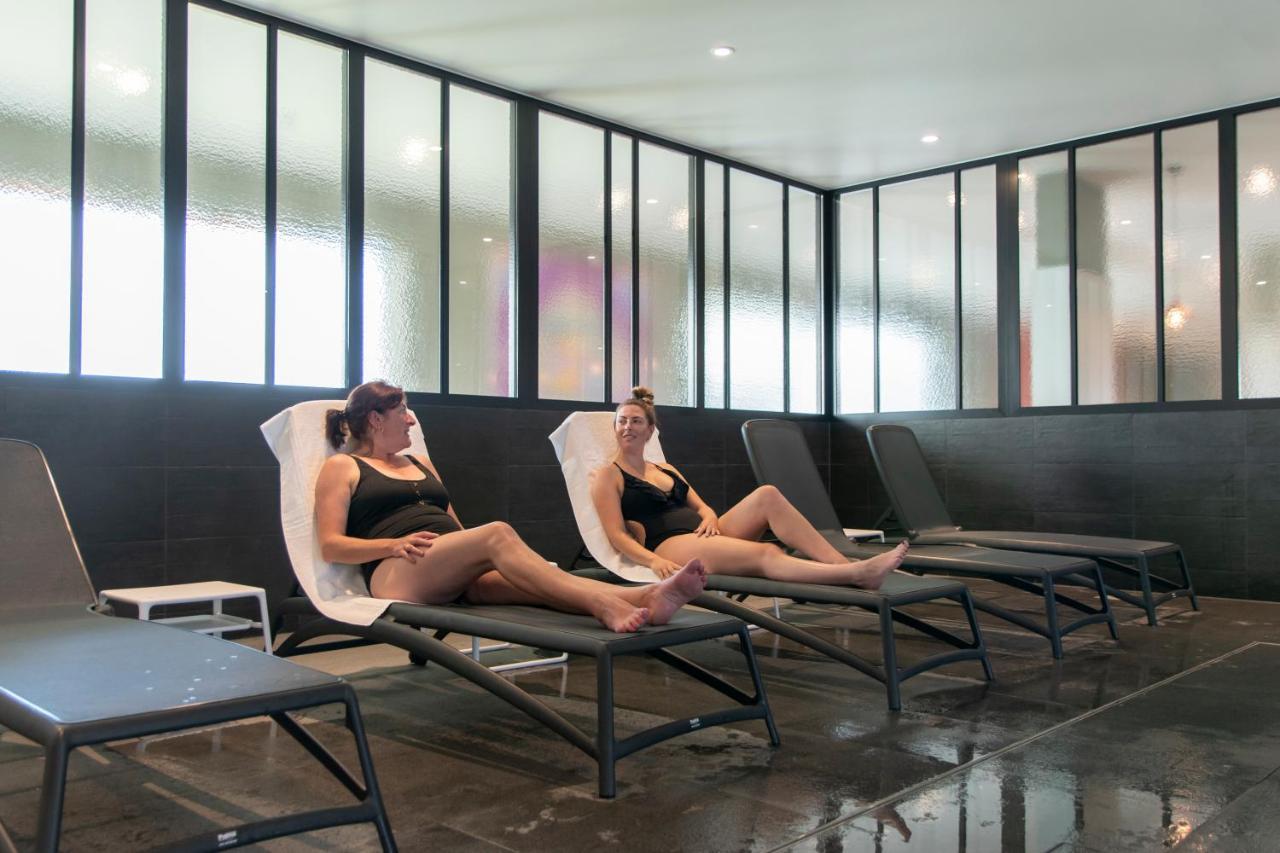 ホテル Ibis Styles ニーウポールト エクステリア 写真
