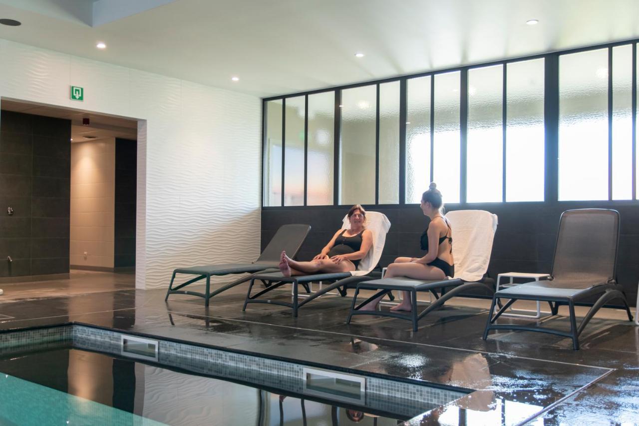 ホテル Ibis Styles ニーウポールト エクステリア 写真